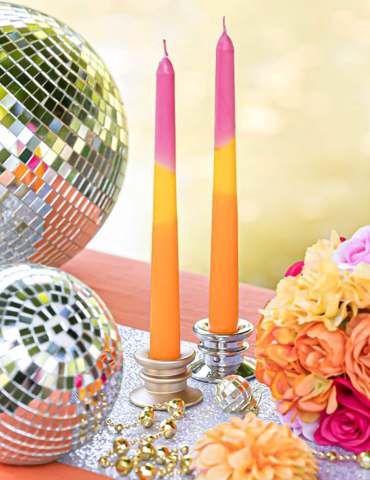 2 kruunukynttilää vaaleanpunainen, keltainen, oranssi 25 cm