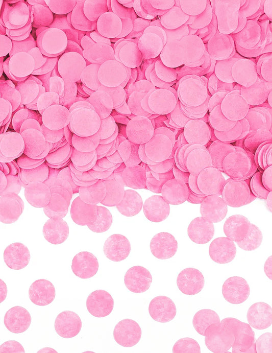 Gros plan sur les confettis roses du canon à confettis girl pour fête