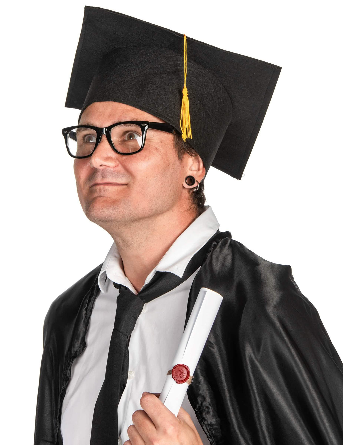 Oxfordhattu - Opiskelijan valmistujaispäähine aikuisille
