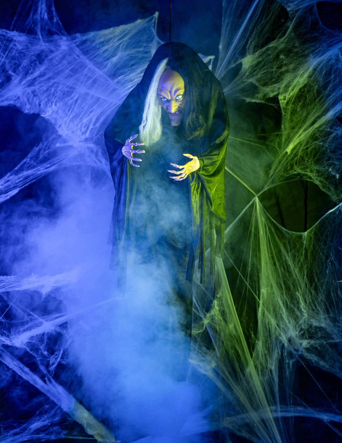 Décoration à suspendre sorcière pour Halloween noire et blanche