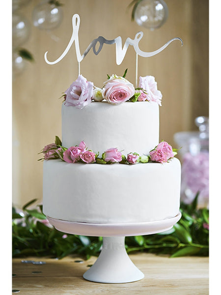 Mise en situation sur un gâteau de la décoration pic pour gâteau love