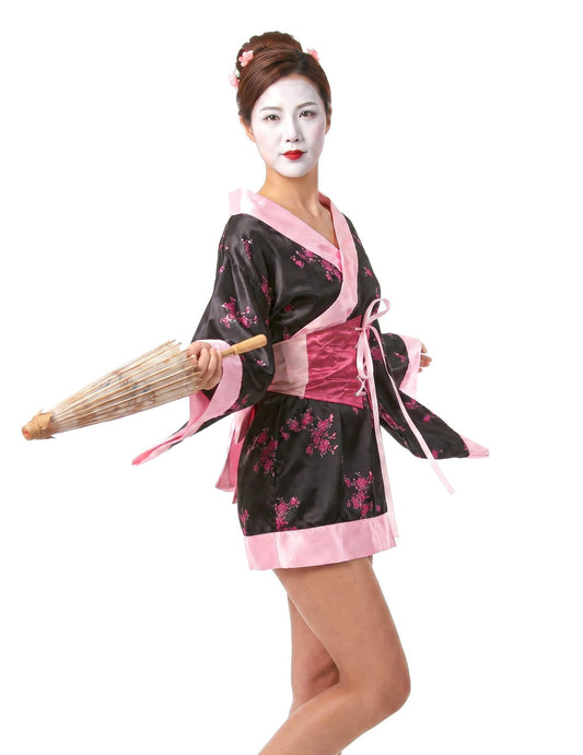 Lyhyt geishan mekko aikuiselle
