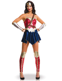 Wonder Woman -asusteet ja tarvikkeet