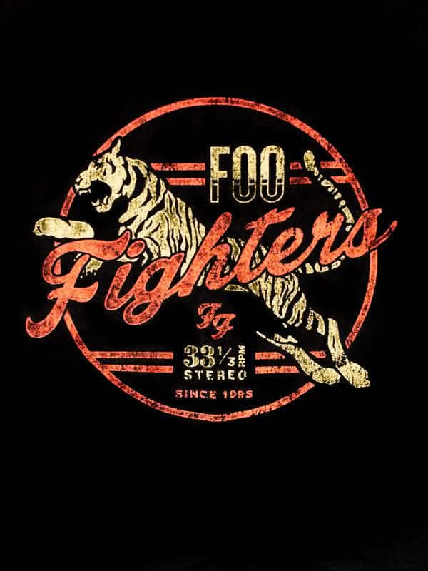 Lähikuva Foo Fighters Tiger -t-paidat -painatuksesta