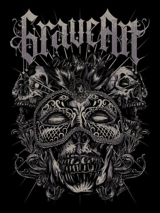 Gros plan sur le motif du T-shirt GraveArt Masquerade