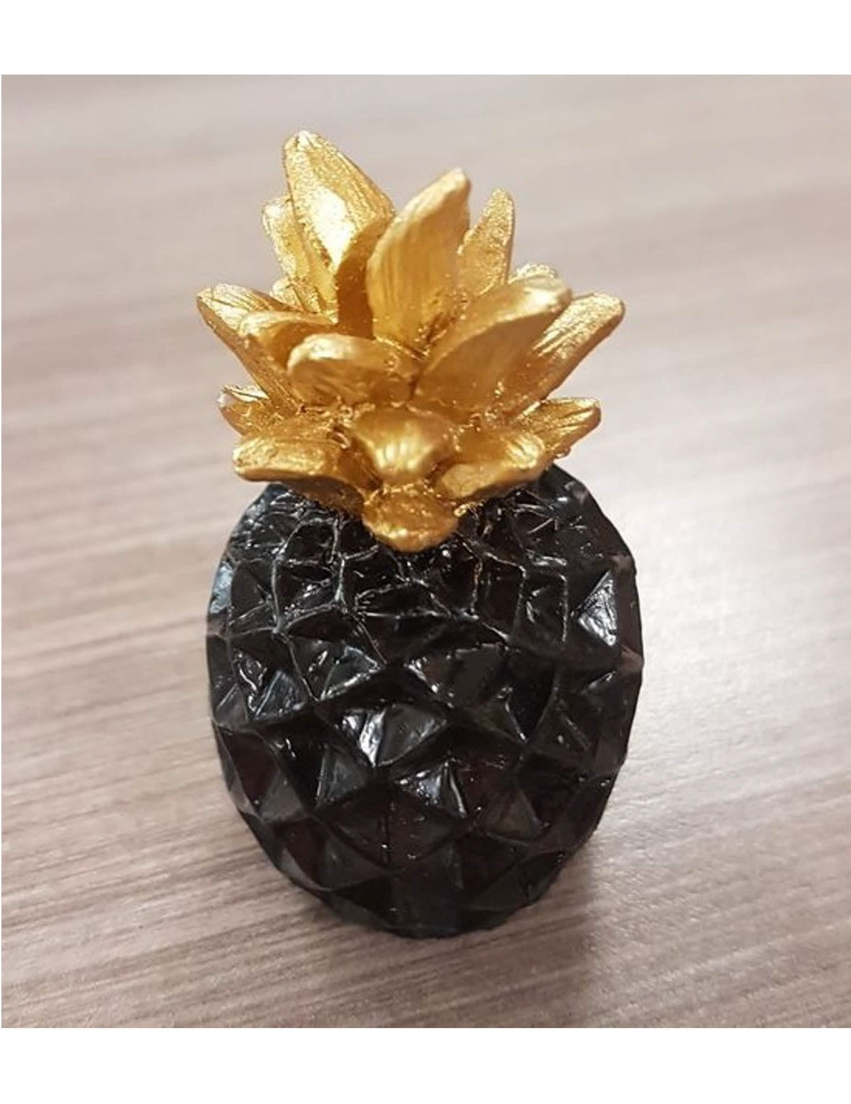 Marque place en résine ananas chic pour fête tropicale noir et doré