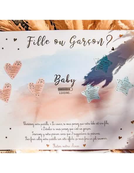 Détail des stickers collés sur le Panneau jeu fille ou garçon pour gender reveal party