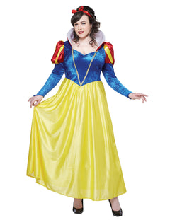 Ylipitkät prinsessapuvut