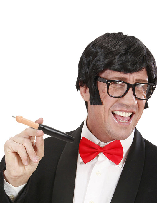 Mise en situation du stylo zizi tenu par un homme