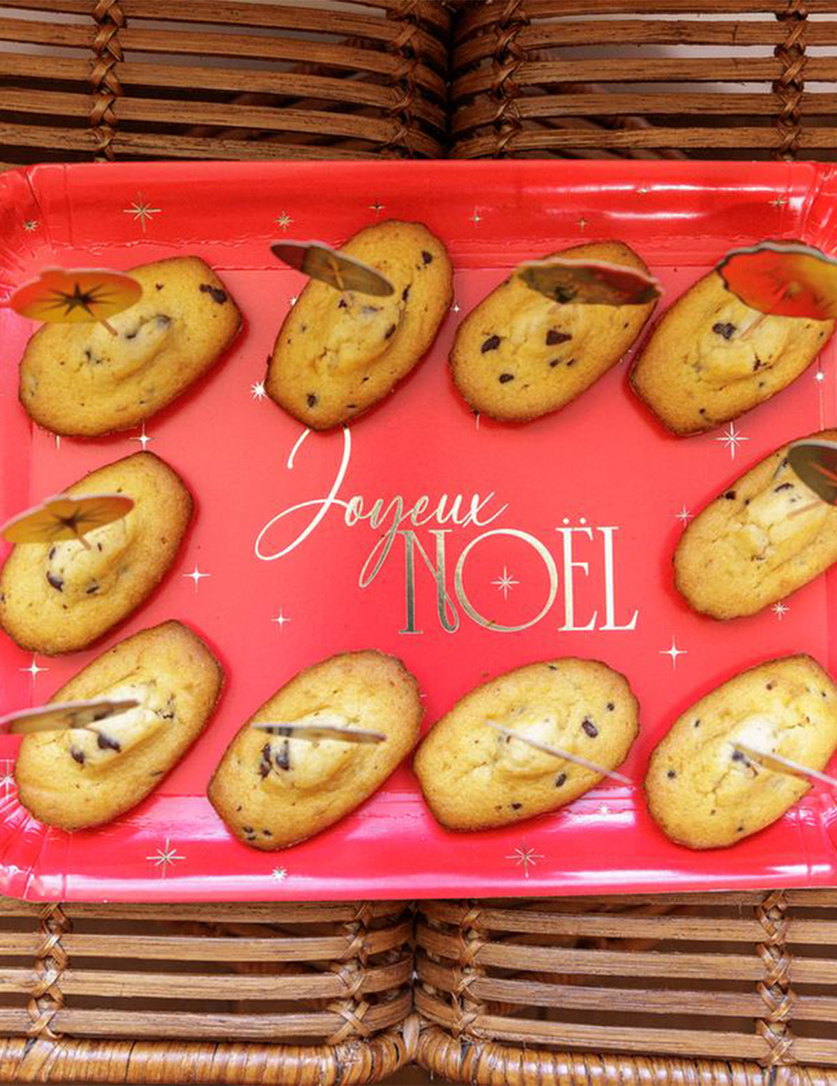 3 kpl Joyeux Noël -tarjotinta, punainen ja kulta, kartonki 35 x 25,5 cm