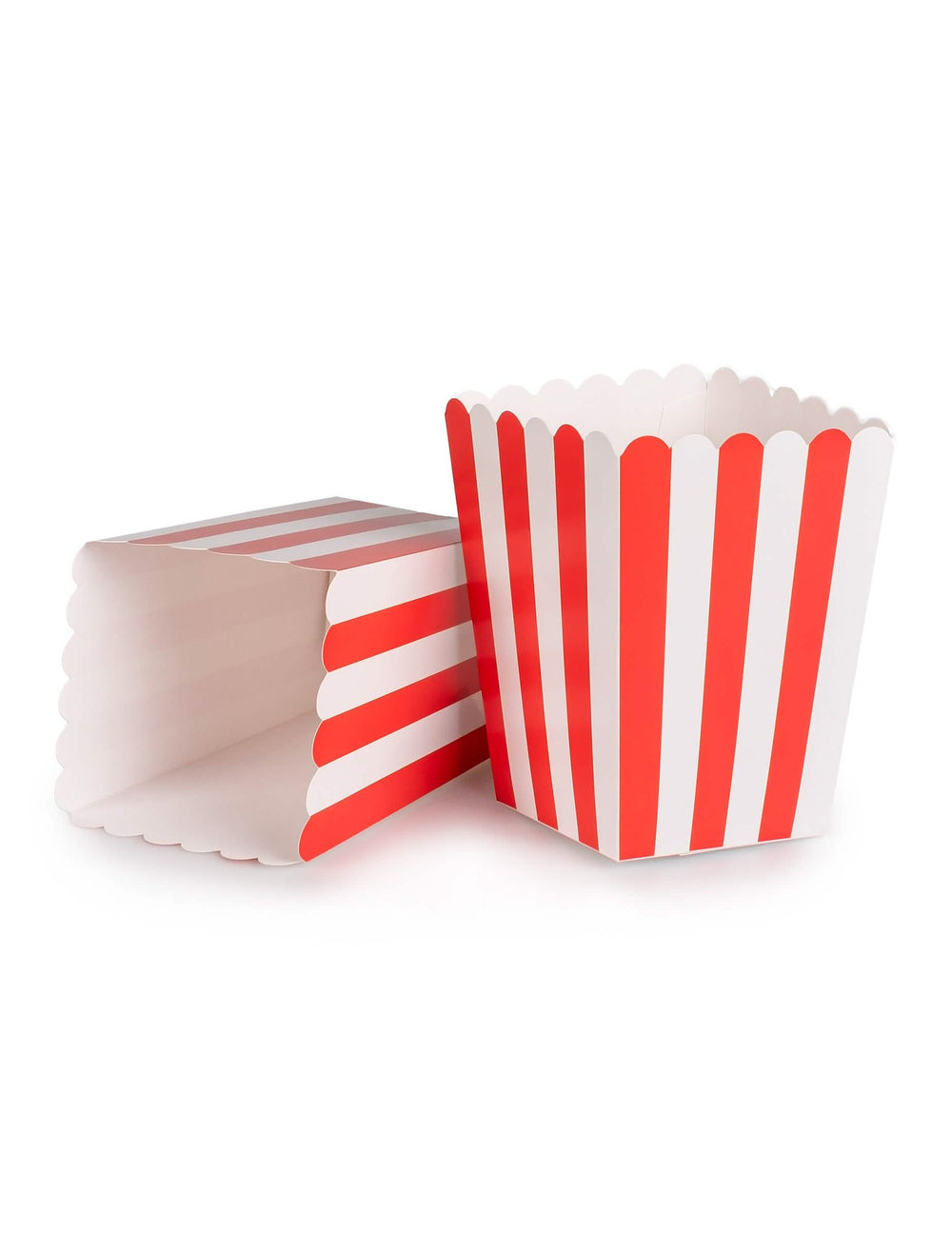 Punaraidallisten punaisten ja valkoisten kartongista valmistettujen popcorn-laatikoiden etu- ja sivunäkymä