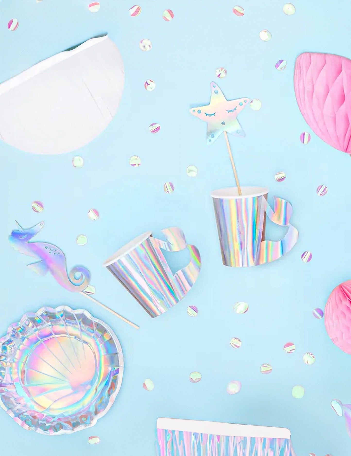 Gobelets en carton sirène pour fête holographique avec nageoire