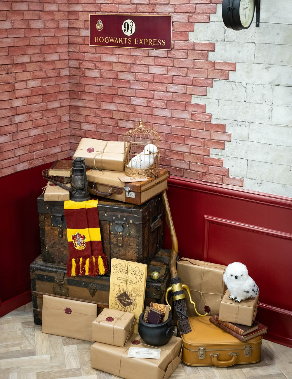 Nimbus-luokan Harry Potter -luudan asettelu velhosalkkujen koristeluun