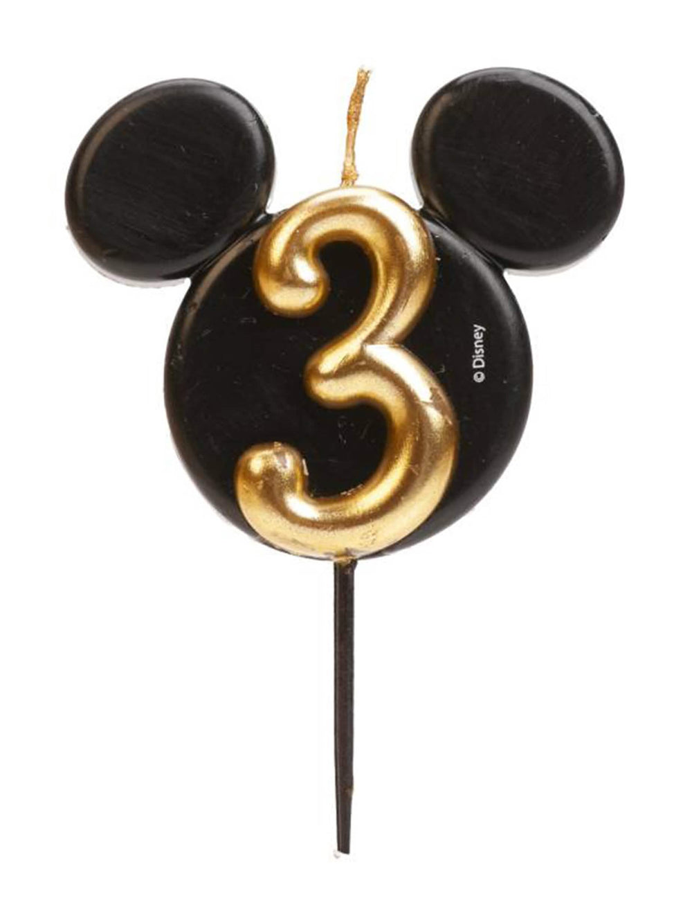 Gros plan sur le chiffre 3 doré de la bougie chiffre Mickey Mouse
