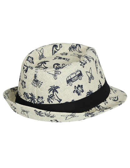 Vue de trois-quart du chapeau d'été motif surf pour enfant
