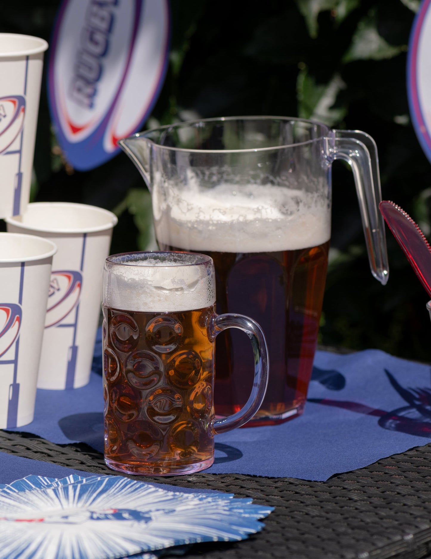 Läpinäkyvä oluttuoppi 1 L