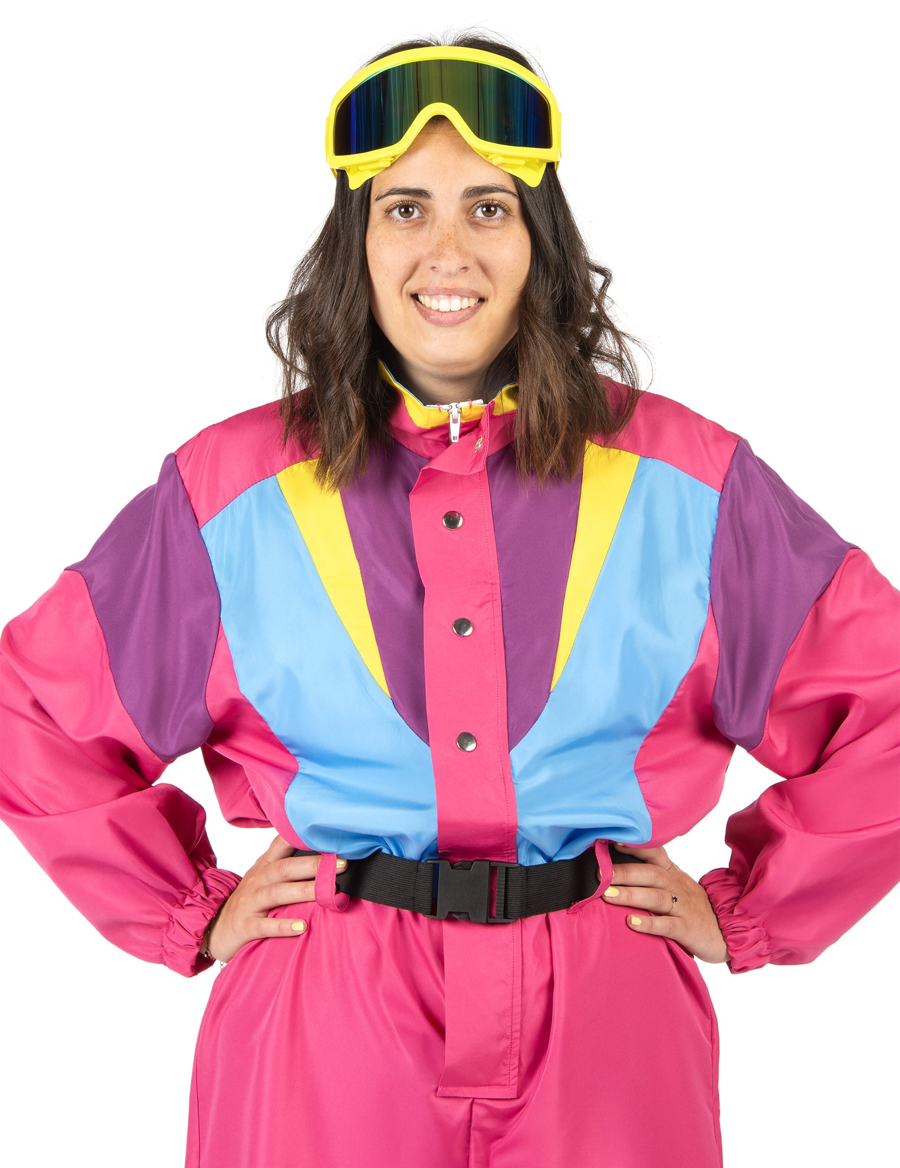Gros plan sur le buste et le masque de la combinaison de ski vintage pour femme