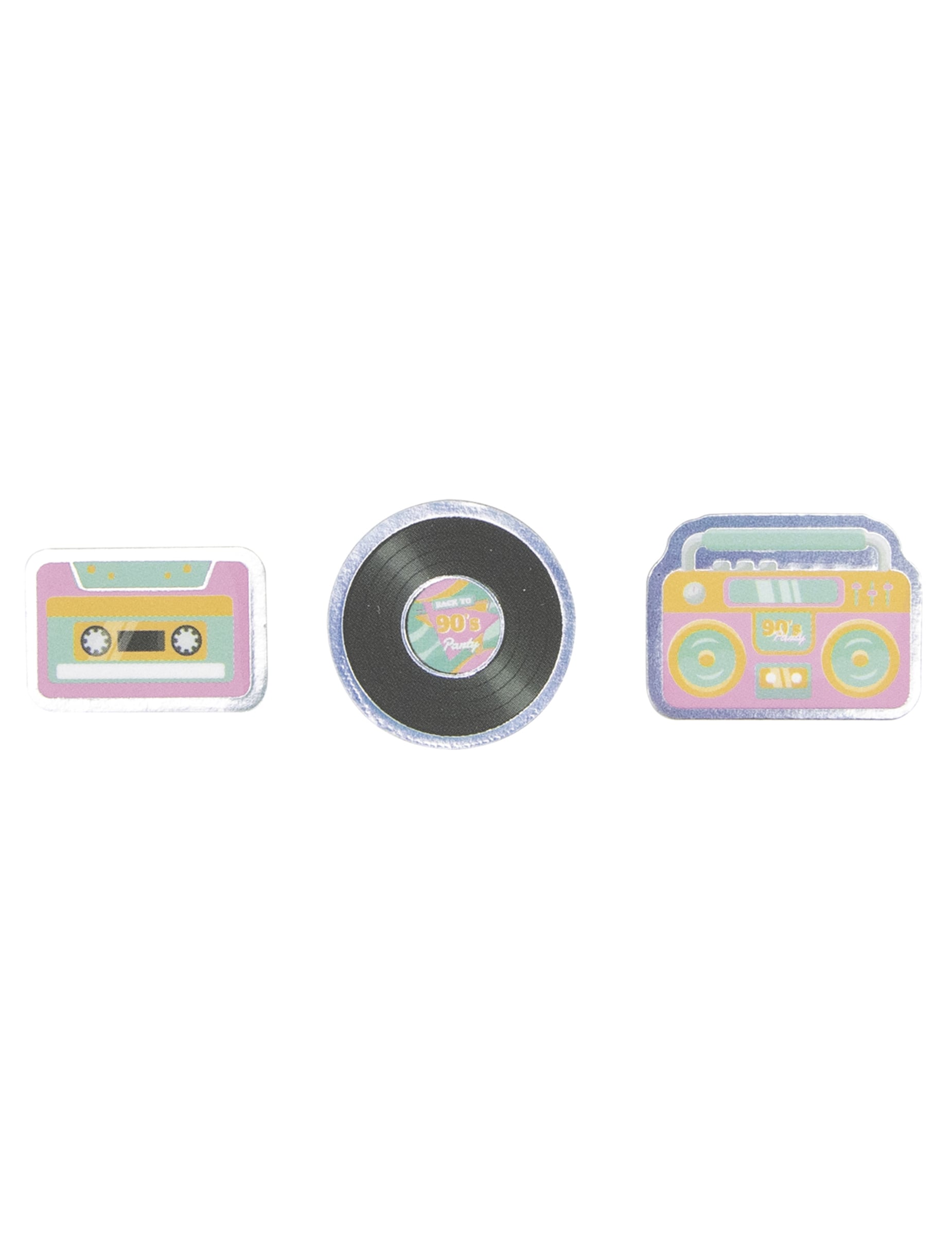 Gros plan sur les motifs du confettis de table cassettes et vinyles années 90