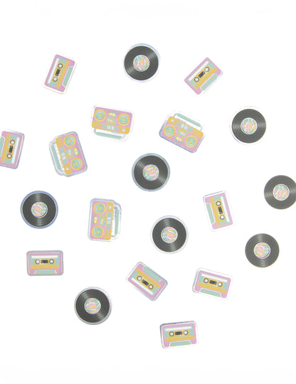 Confettis de table cassettes et vinyles années 90 multicolores