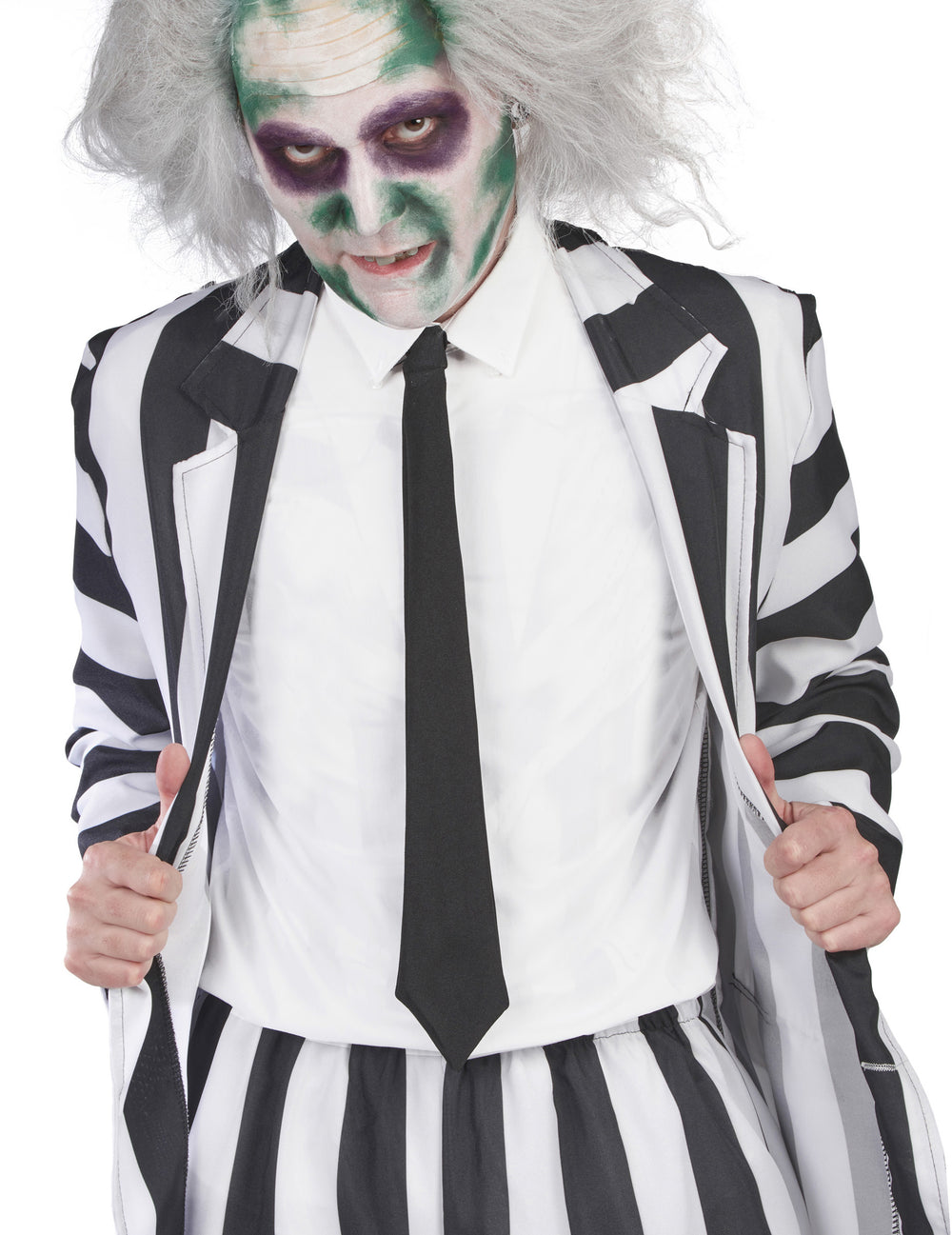 Détail du maquillage du costume de fantôme rayé