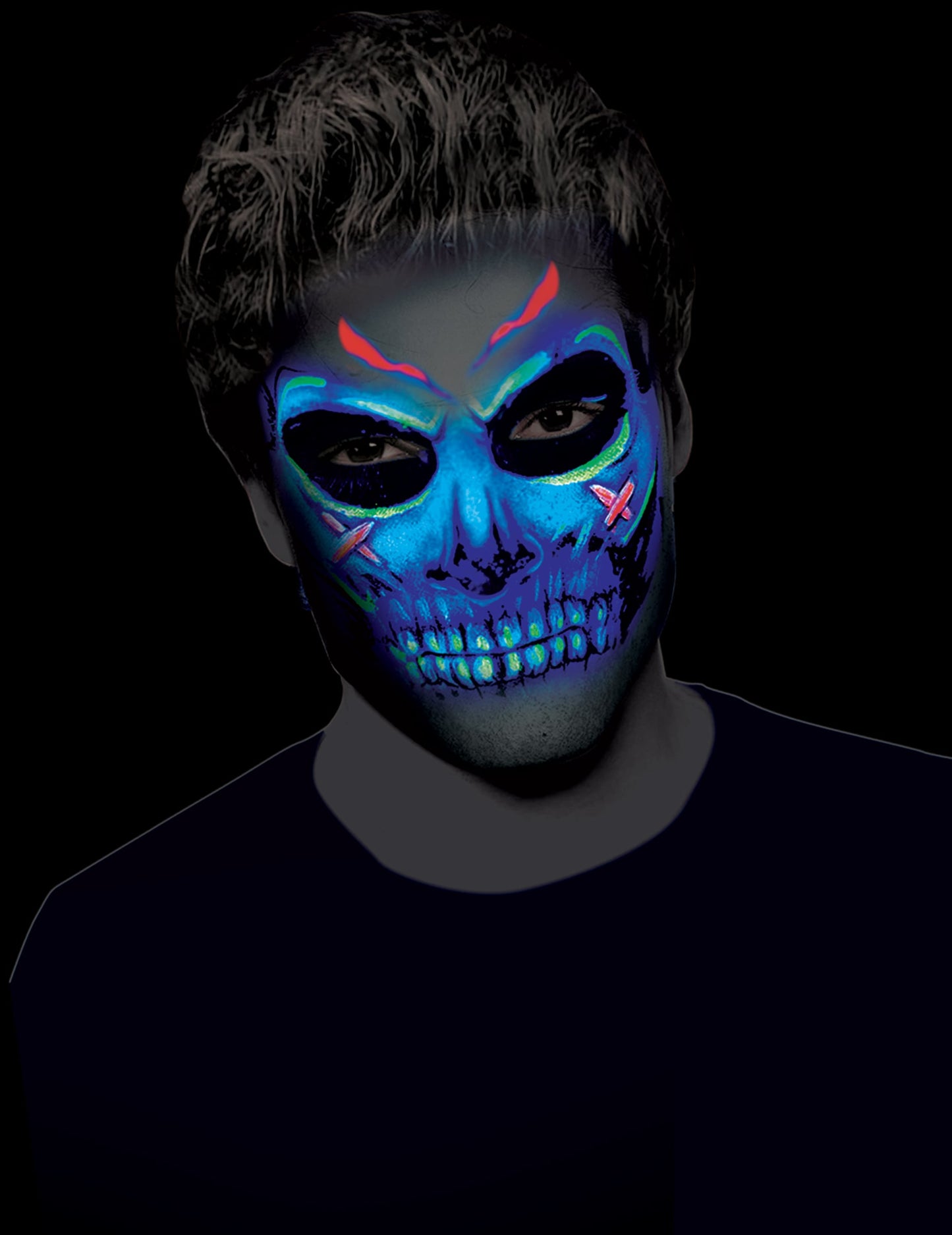 Détail du maquillage tête de mort de la crème de maquillage néon pour adulte bleu réactif aux UV
