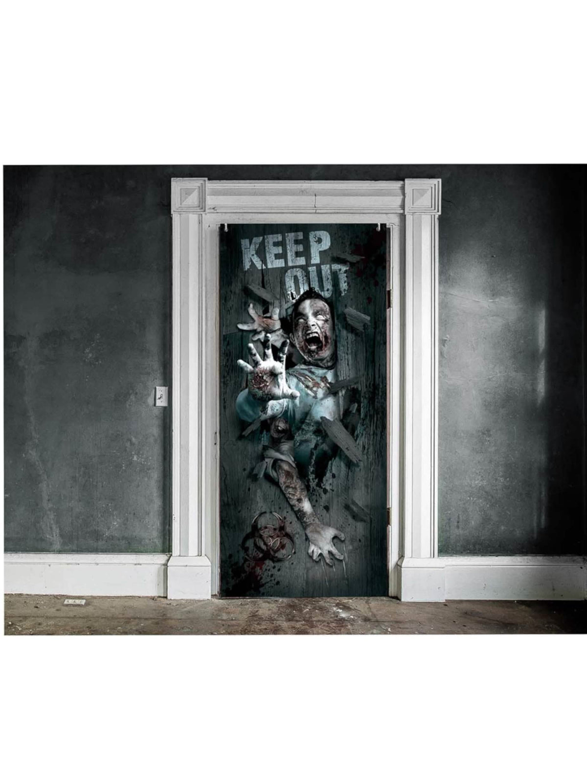 halloween-zombie-harmaa ovikoriste viestillä Keep Out ja veriset kädet