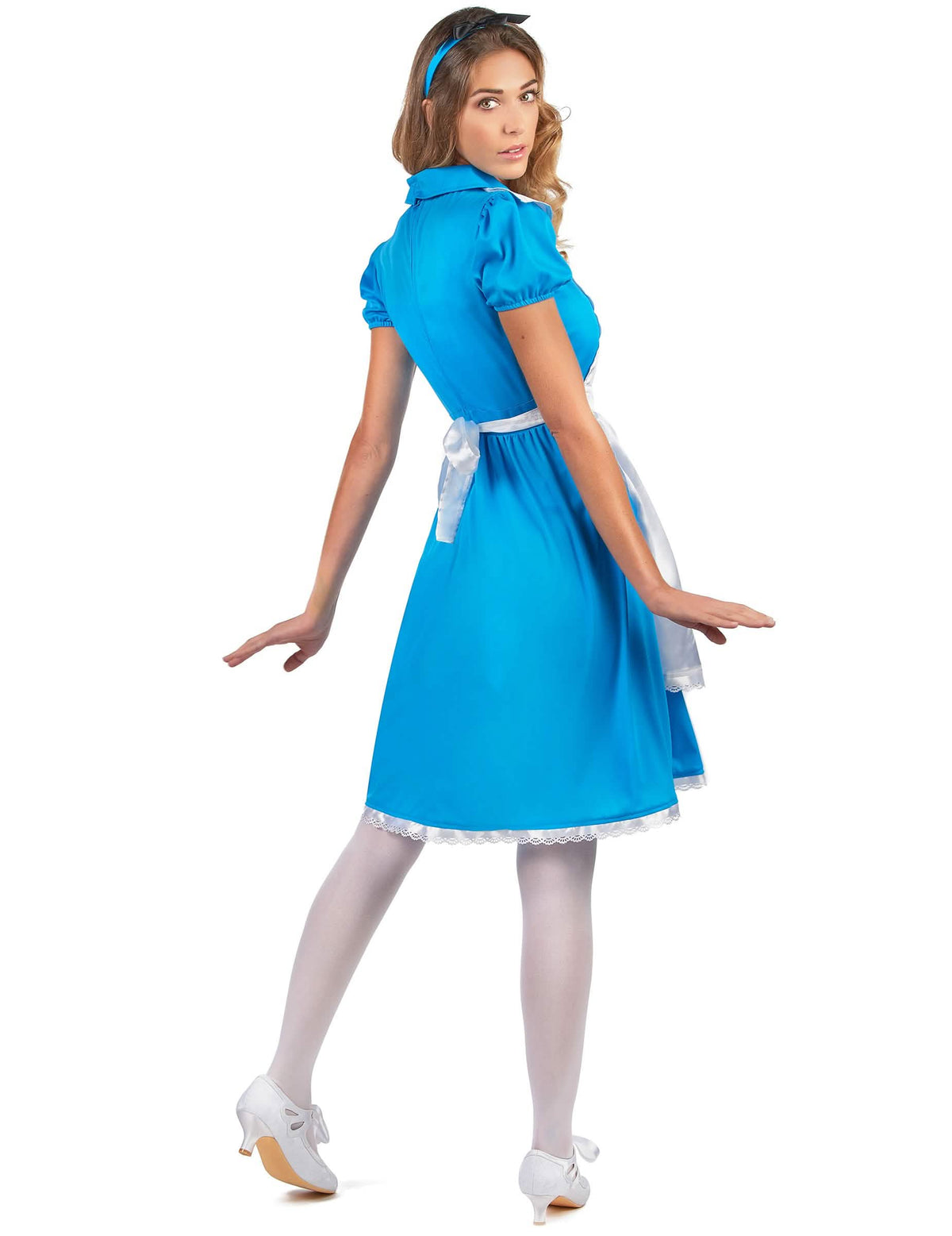 Alice-festivaaliasun selkäpuolelta naisille