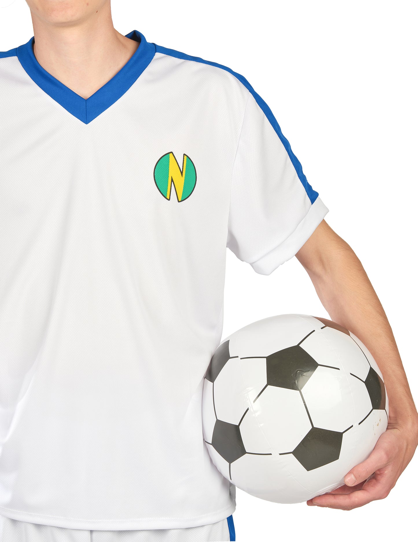 Gros plan sur le logo du déguisement de capitaine de football pour homme