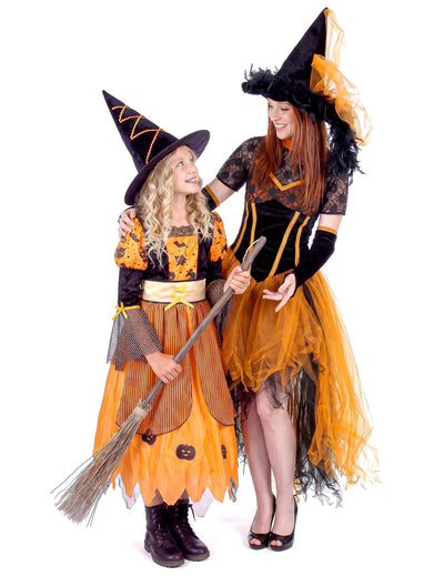 Äiti ja tytär oranssi noita-asupaketti Halloweeniksi
