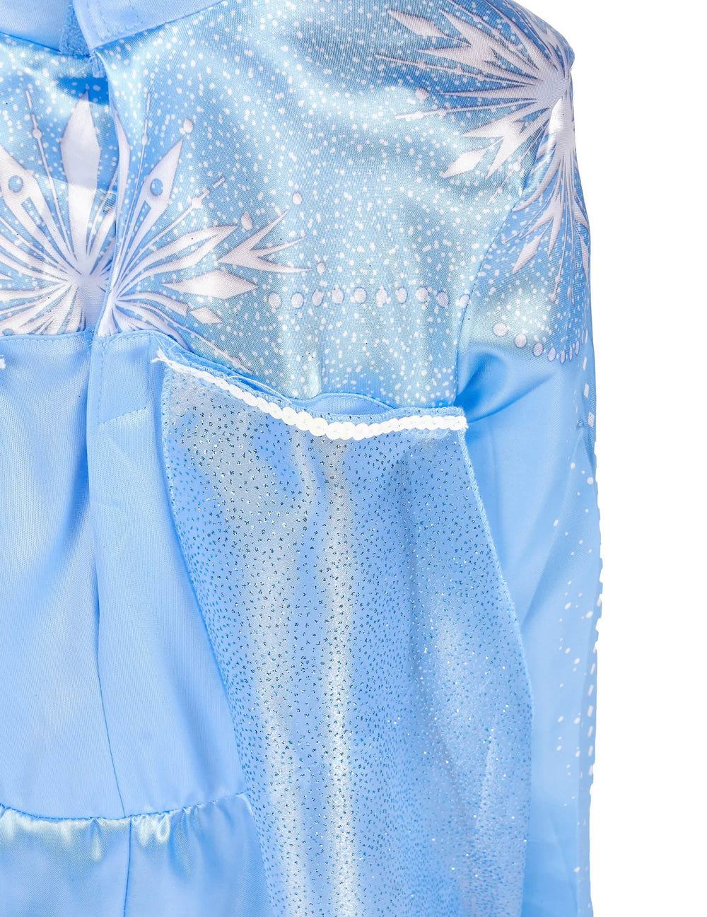 Détail des motifs flocons et des sequins sur l'épaule du déguisement Elsa Reine des Neiges 2 classique