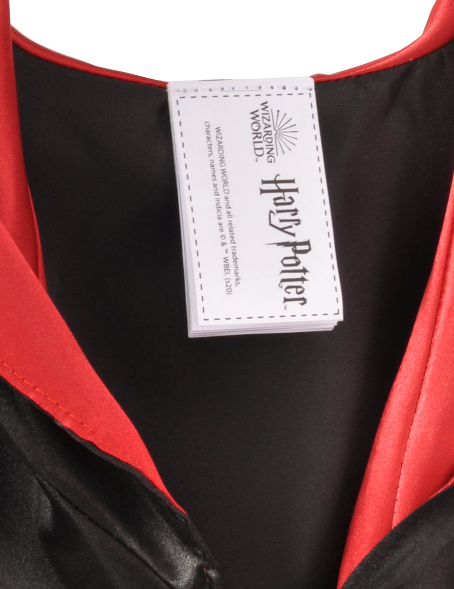 Détail de l'étiquette officielle du déguisement et accessoire Harry Potter