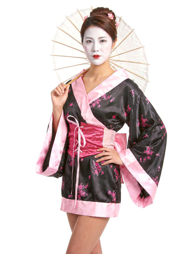 Lyhyt geishan mekko aikuiselle