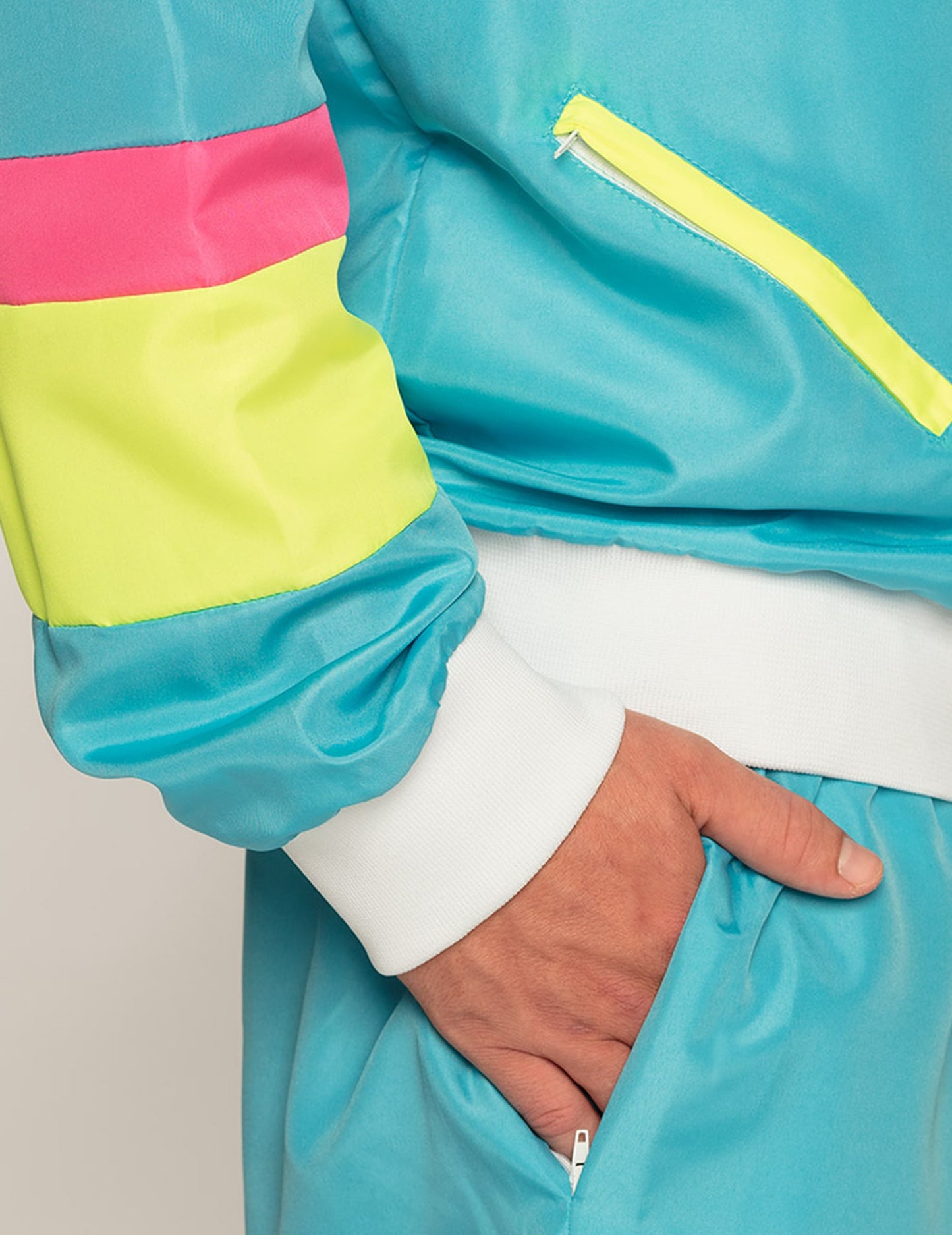 Miesten retro neonsininen lenkkeilyasu