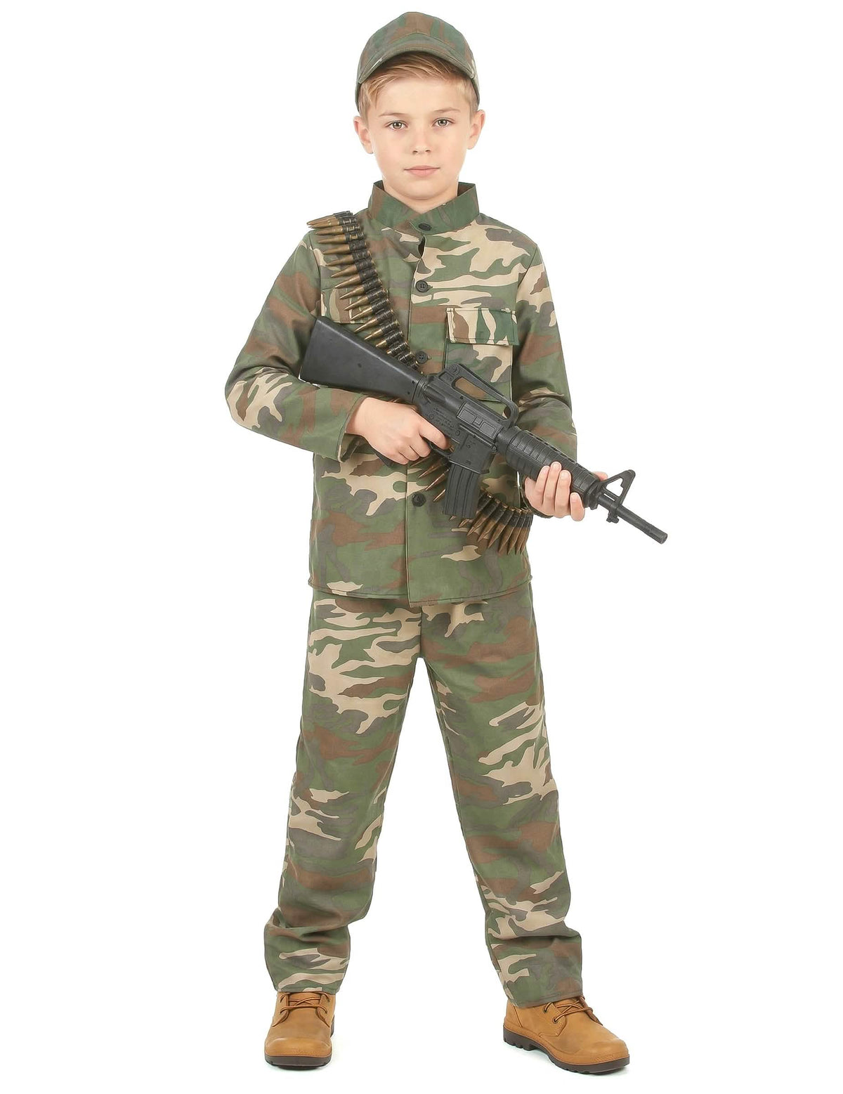 Sotilaan naamiaisasu pojat camouflage-kuviolla ja lippalakilla
