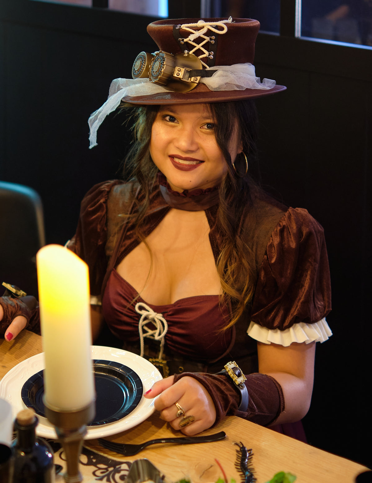 Steampunk Bordeaux-naamiaisasu aikuisille