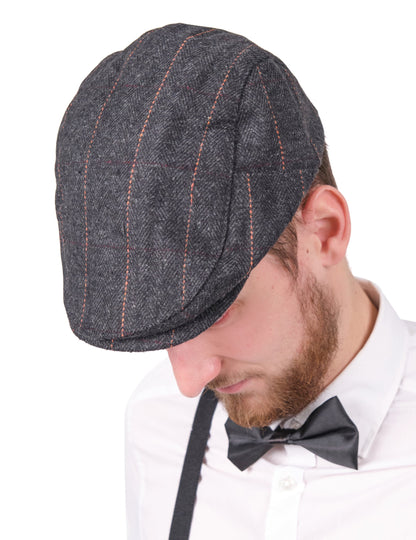 Vue de profil de la casquette du kit accessoires années 20