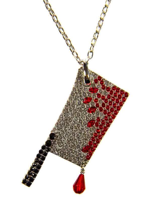 Collier hache ensanglantée pour adulte avec strass argentés et rouges
