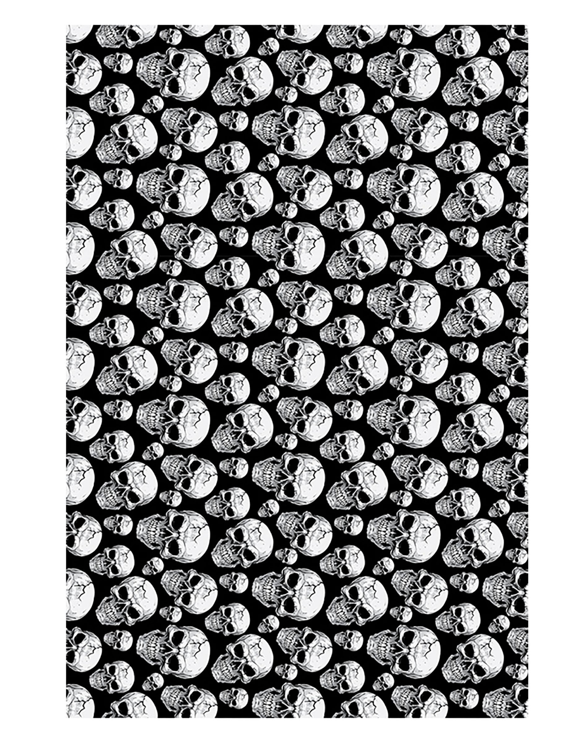 Nappe tête de mort noir et blanc avec motifs de crânes
