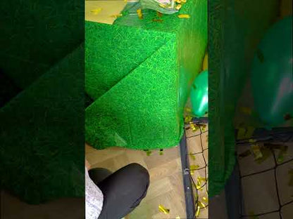 Nappe verte en plastique effet herbe 137 x 274 cm