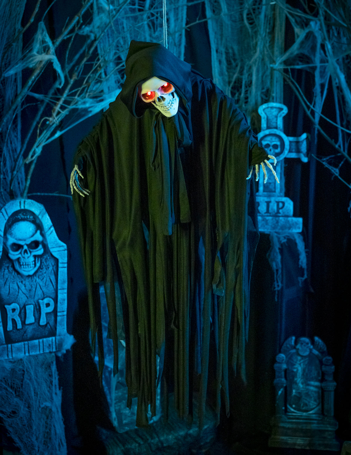Valaistu, soiva ja animoitu Halloween-luuranko 90 cm