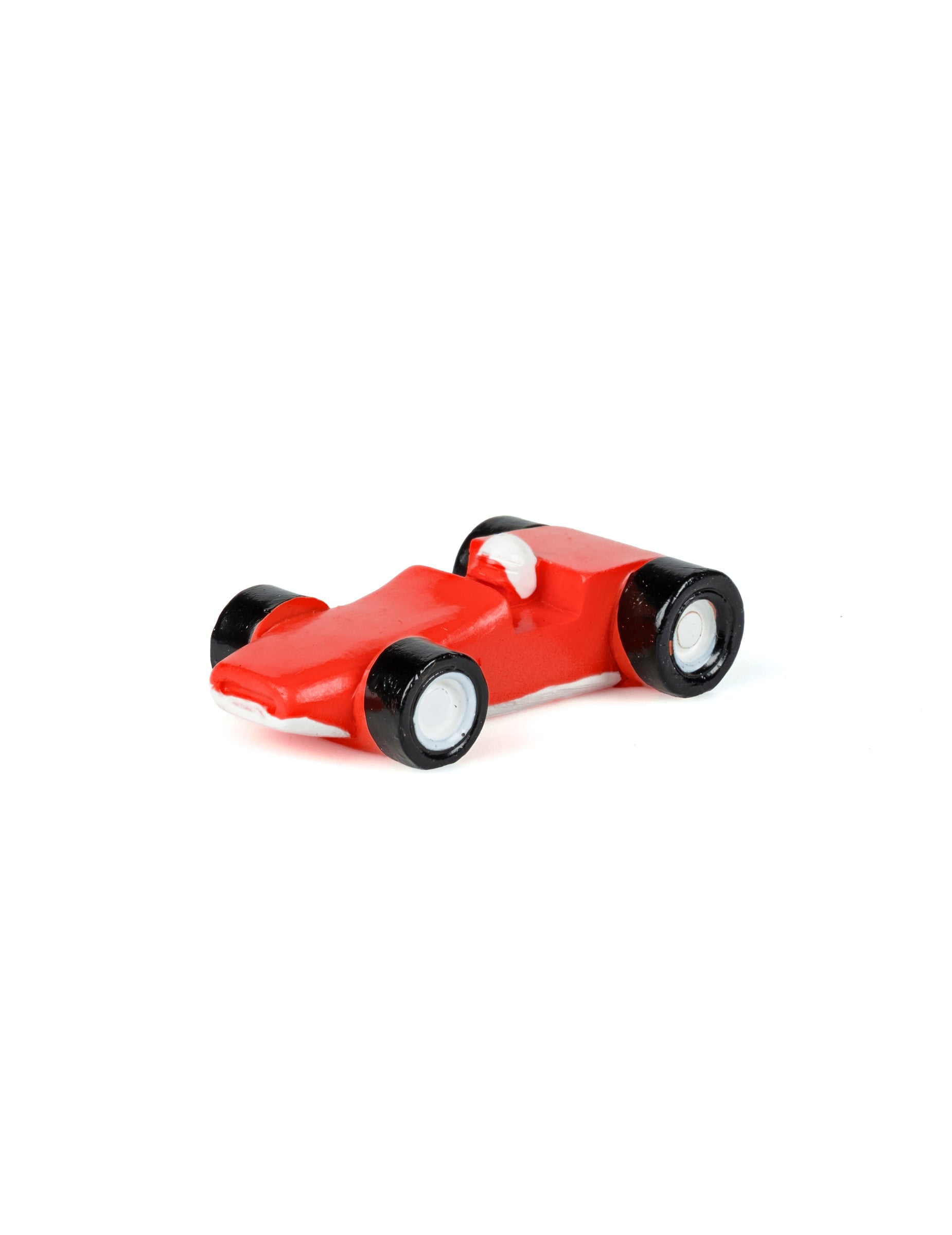 Vue de profil de la voiture de course en résine déco racing